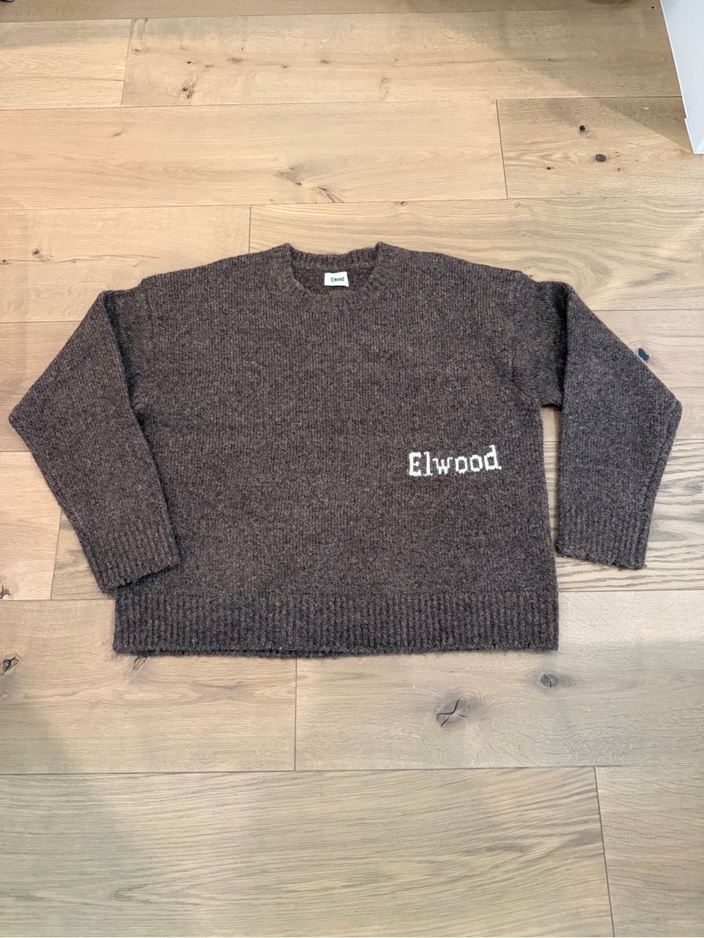 Elwood Brown Crewneck Sweater